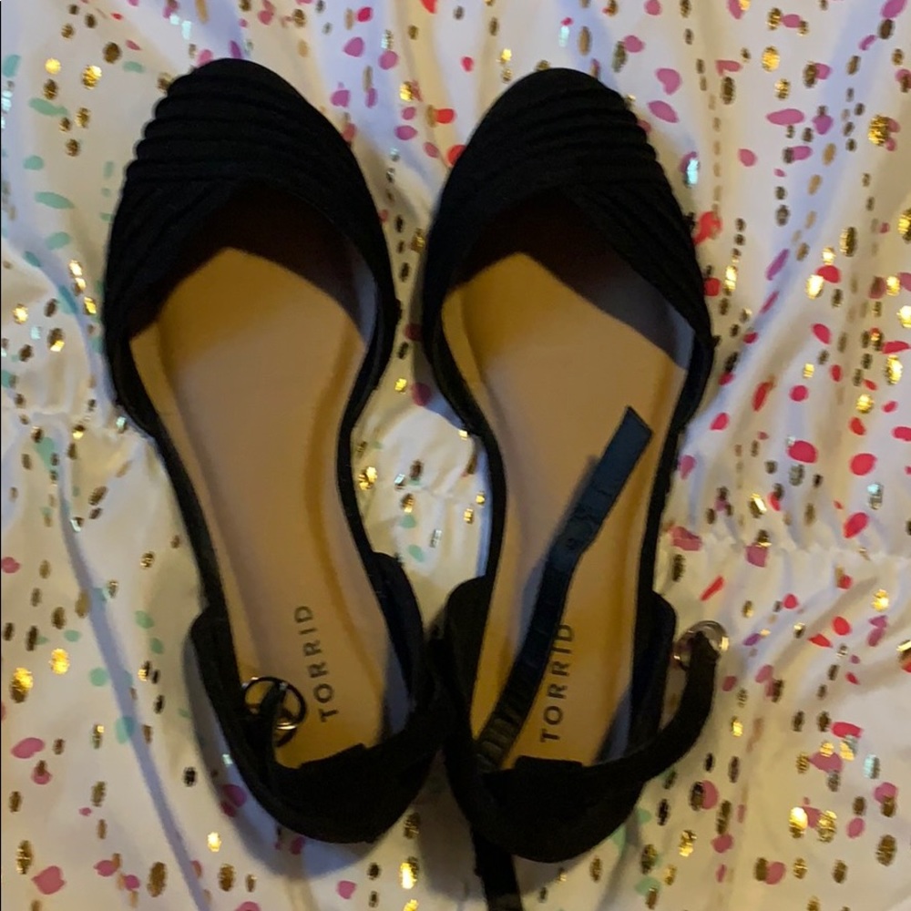 Torrid flats size 8